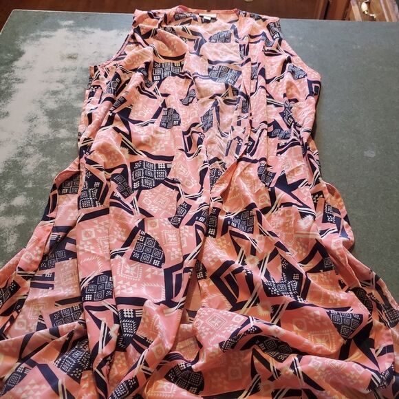 Lularoe Joy pink&black long vest sz Medium - Picture 1 of 5